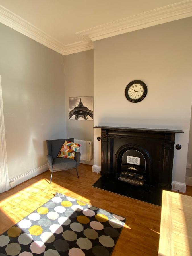 Sandymount Apartment *